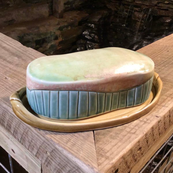 Butter Dish with Lid